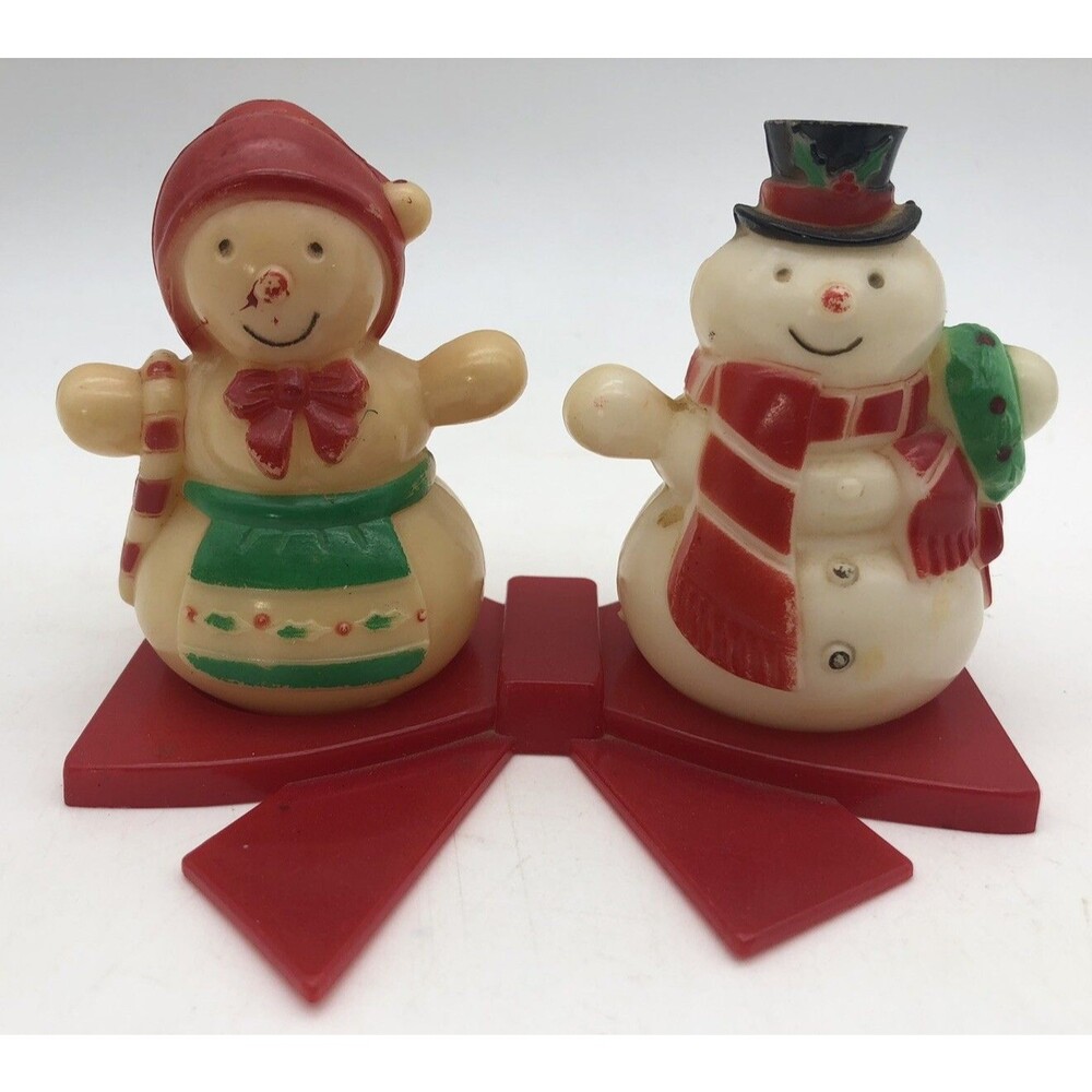 VTG "Mr ‘N Mrs Snowman Salt ‘N Pepper Set” Kitschy Plastic Salt & Pepper Shakers